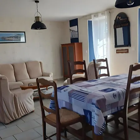 Maison En Bord De بيت للعطل *