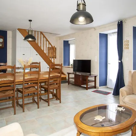 Maison En Bord De